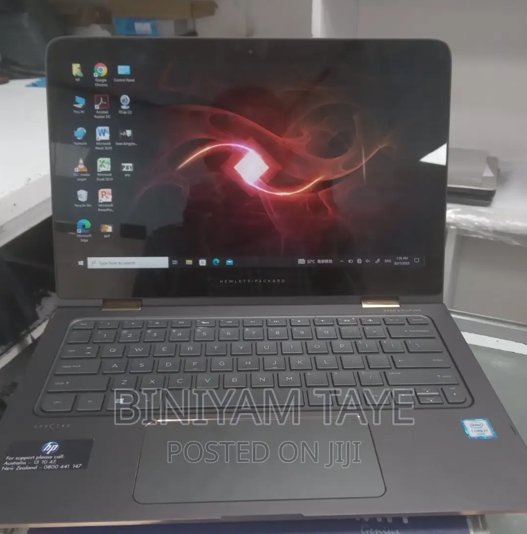 New Laptop HP Spectre 8GB Intel Core I7 SSD 750GB