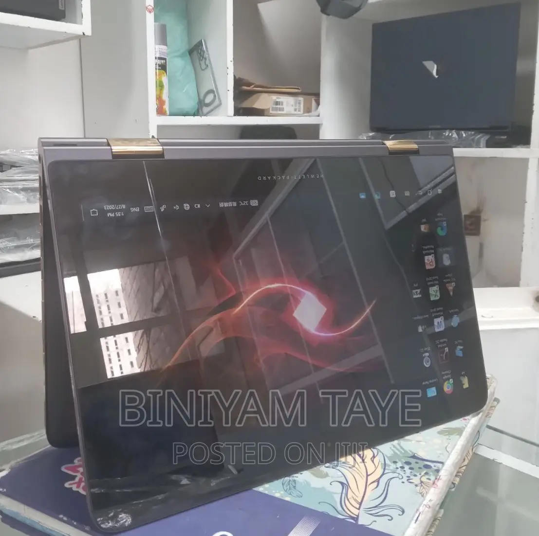 New Laptop HP Spectre 8GB Intel Core I7 SSD 750GB