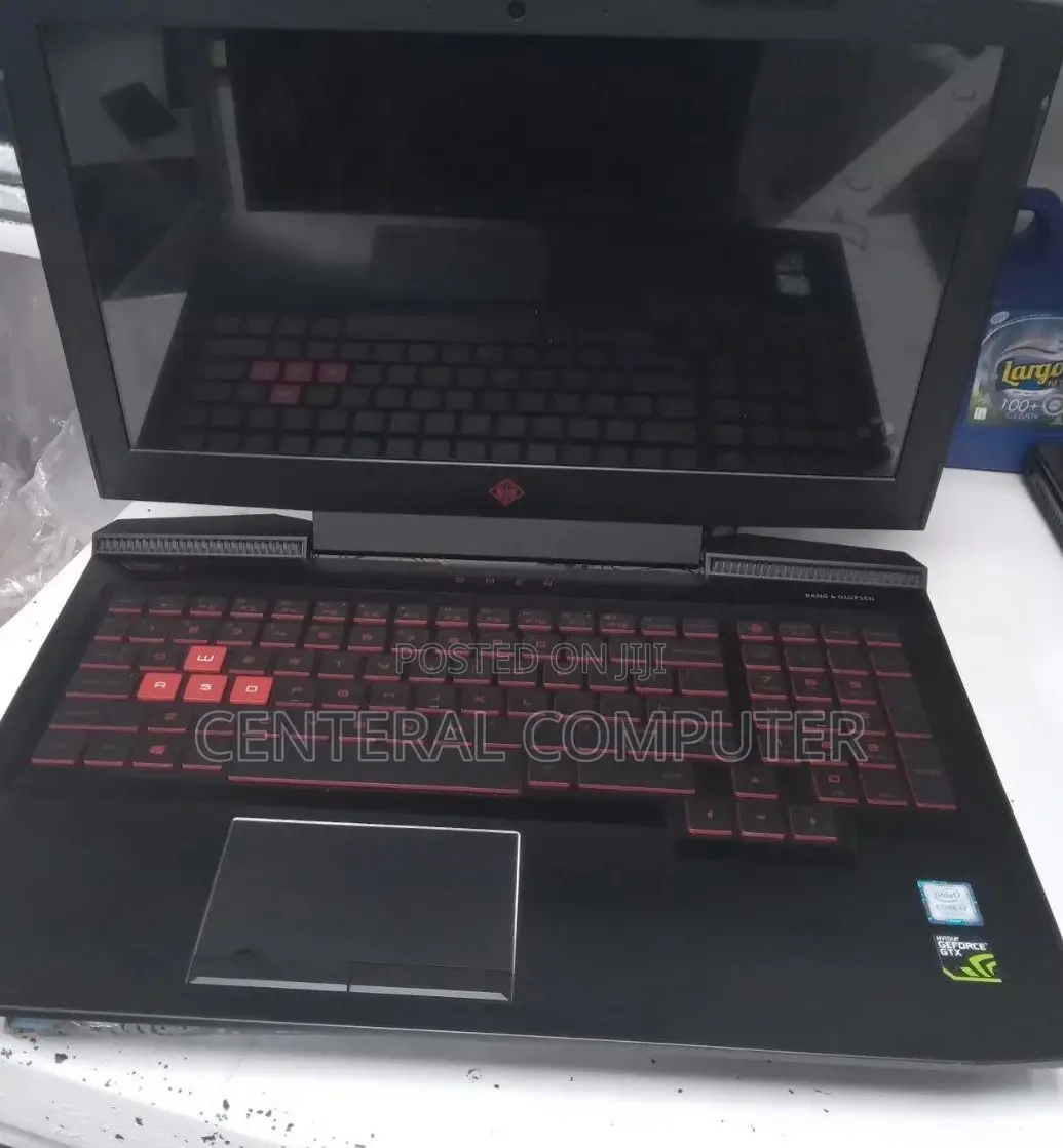 New Laptop HP Omen 17t 8GB Intel Core I7 HDD+SSD 1T