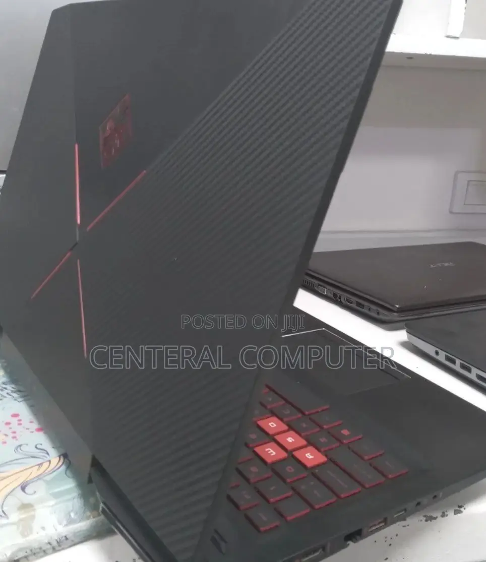 New Laptop HP Omen 17t 8GB Intel Core I7 HDD+SSD 1T