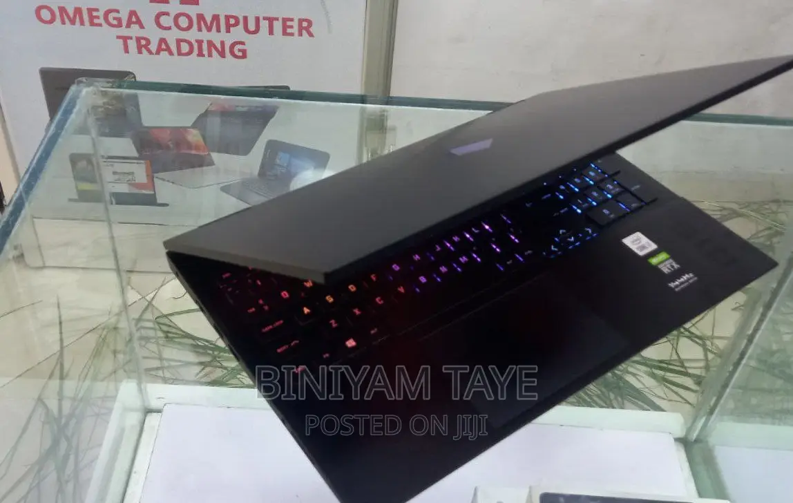 New Laptop HP Omen 15 16GB Intel Core I7 SSD 1T