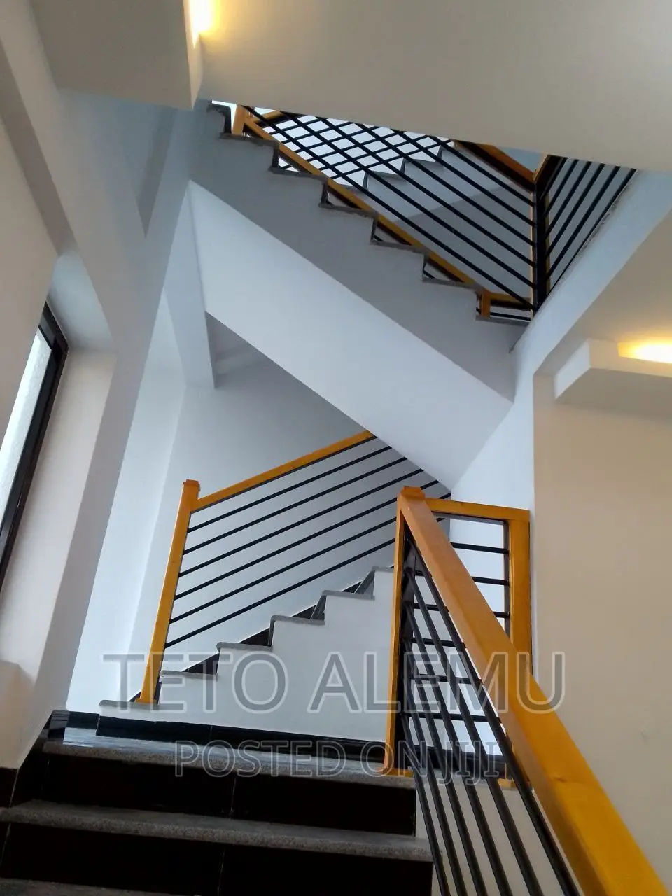 5bdrm House in House For Sale, Nifas Silk-Lafto for sale