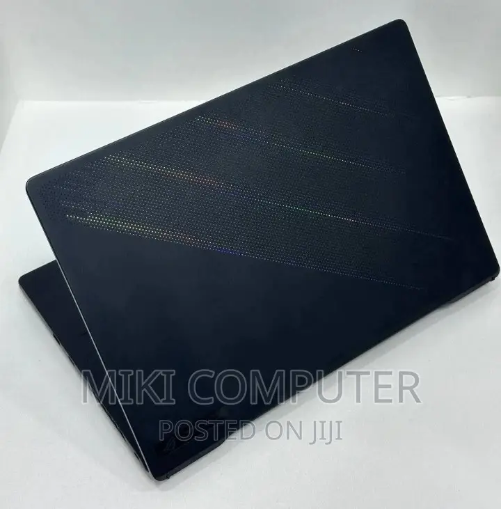 New Laptop Asus ROG Zephyrus G15 16GB Intel Core I7 SSD 512GB