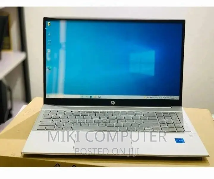 New Laptop HP Stream Notebook 8GB Intel Core i5 SSD 512GB