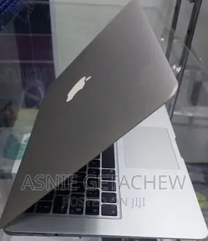 New Laptop Apple MacBook Air 2020 M1 256GB Intel Core I5 HDD+SSD 256GB