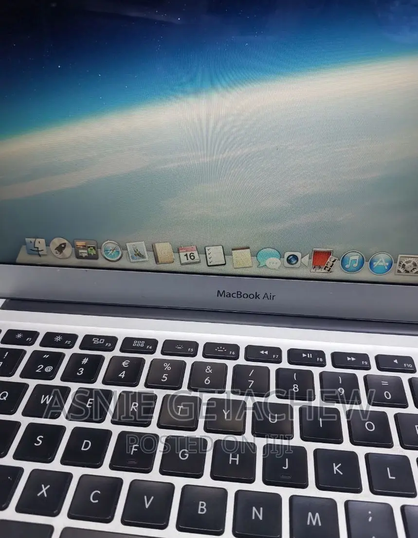 New Laptop Apple MacBook Air 2020 M1 256GB Intel Core I5 HDD+SSD 256GB