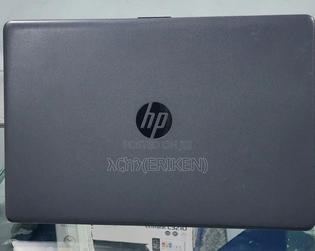 New Laptop HP Stream Notebook 8GB Intel Core I7 HDD 1T
