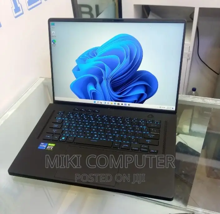 New Laptop Asus ROG Zephyrus S GX701 16GB Intel Core I7 SSD 512GB