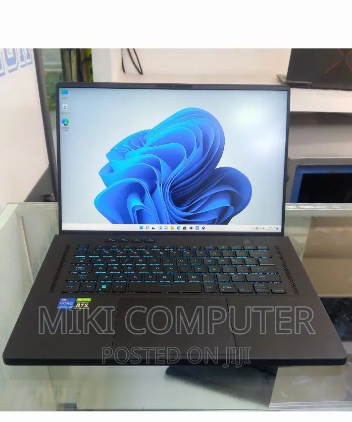 New Laptop Asus ROG Zephyrus S GX701 16GB Intel Core I7 SSD 512GB