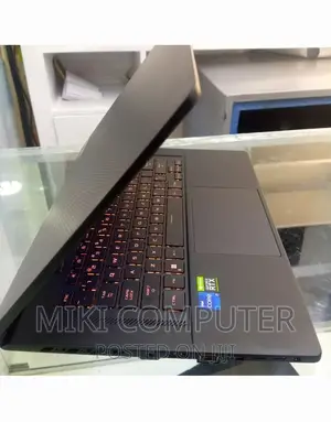 New Laptop Asus ROG Zephyrus S GX701 16GB Intel Core I7 SSD 512GB