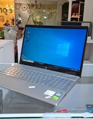 New Laptop HP Pavilion 14 16GB Intel Core I7 SSD 512GB