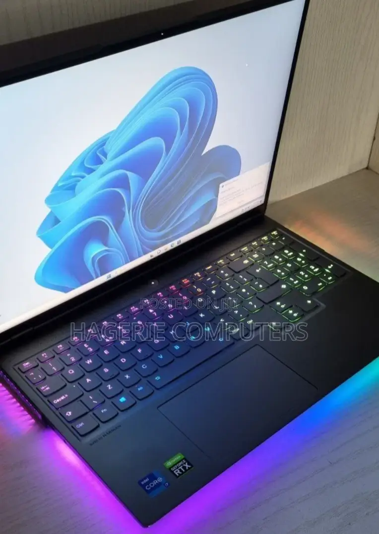 New Laptop Lenovo Legion 7 16GB Intel Core I7 SSD 1T