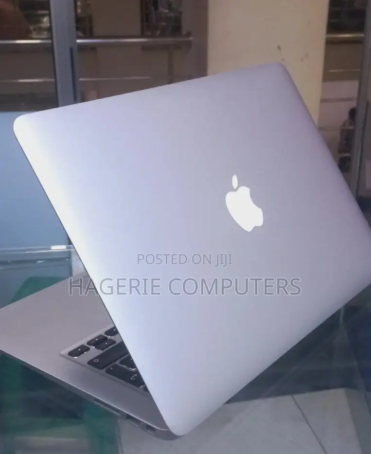 New Laptop Apple MacBook Air 4GB Intel Core I5 SSD 128GB