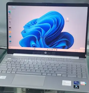 Photo - New Laptop HP 16GB Intel Core I7 SSD 512GB