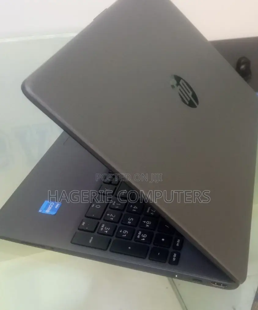 New Laptop HP 8GB Intel Core I5 SSD 512GB