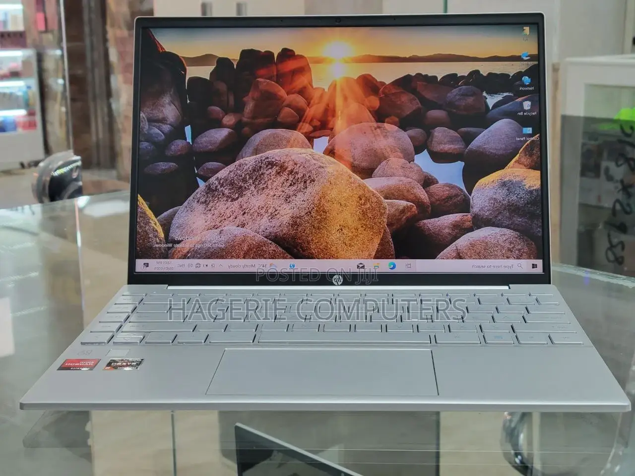 New Laptop HP Pavilion 14-Ce1000 8GB AMD Ryzen 5 SSD 512GB