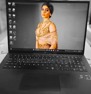 New Laptop LG Gram 15.6 16GB Intel Core I7 SSD 1T
