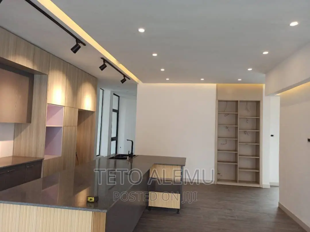 Furnished 7bdrm House in House For Sale, Bole for sale