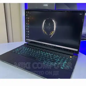 New Laptop Alienware M17x R2 16GB Intel Core I7 SSD 1T