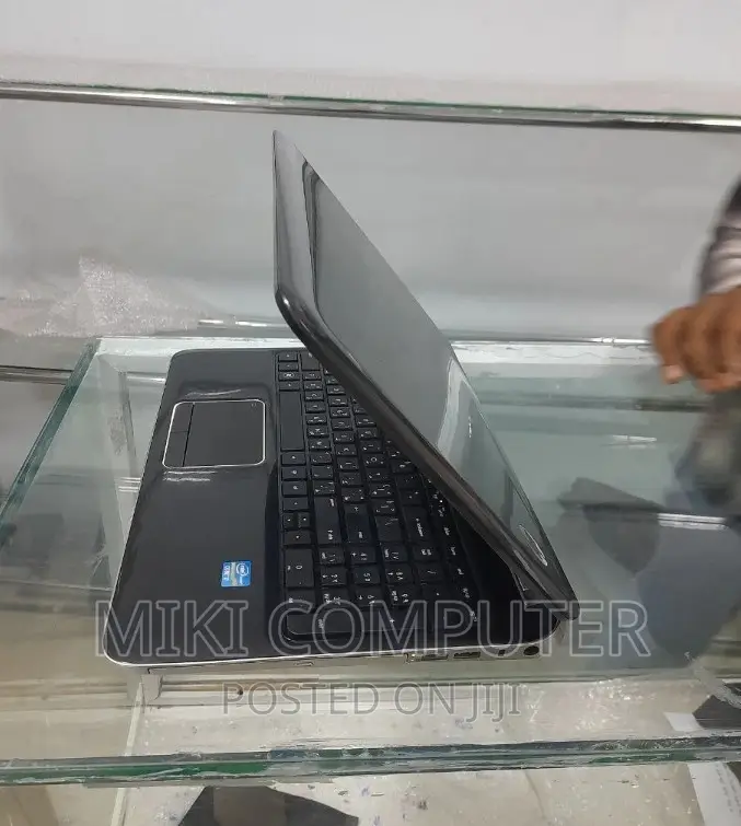 New Laptop HP Pavilion 15 8GB Intel Core I7 HDD 500GB