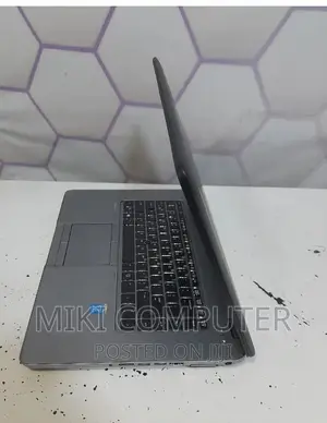 Photo - New Laptop HP EliteBook 850 G2 8GB Intel Core I7 SSD 256GB