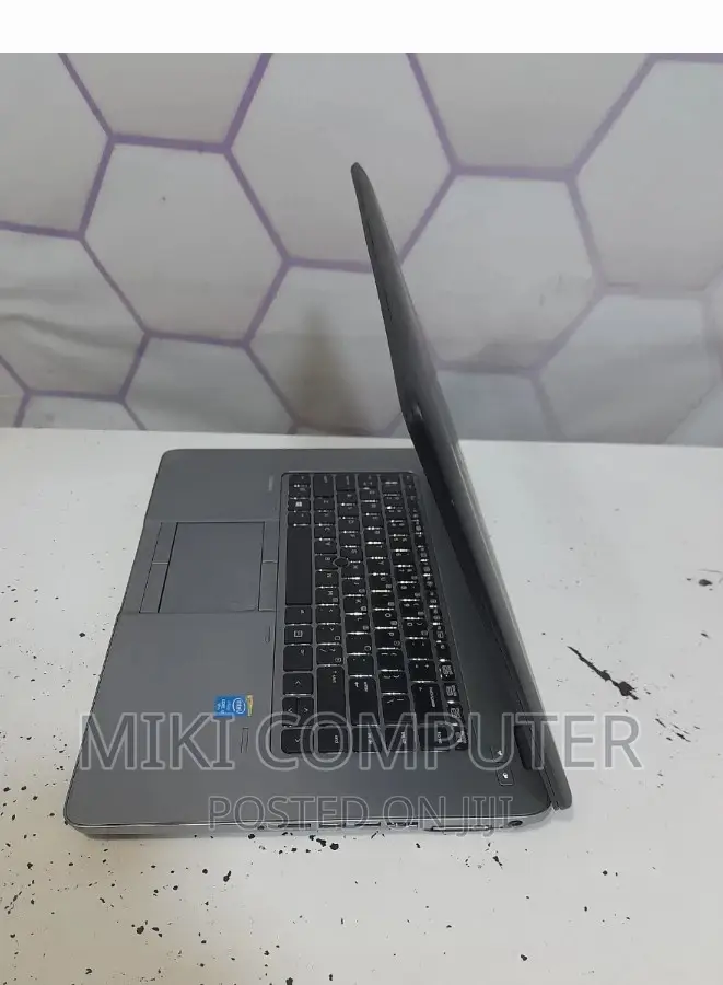 New Laptop HP EliteBook 850 G2 8GB Intel Core I7 SSD 256GB