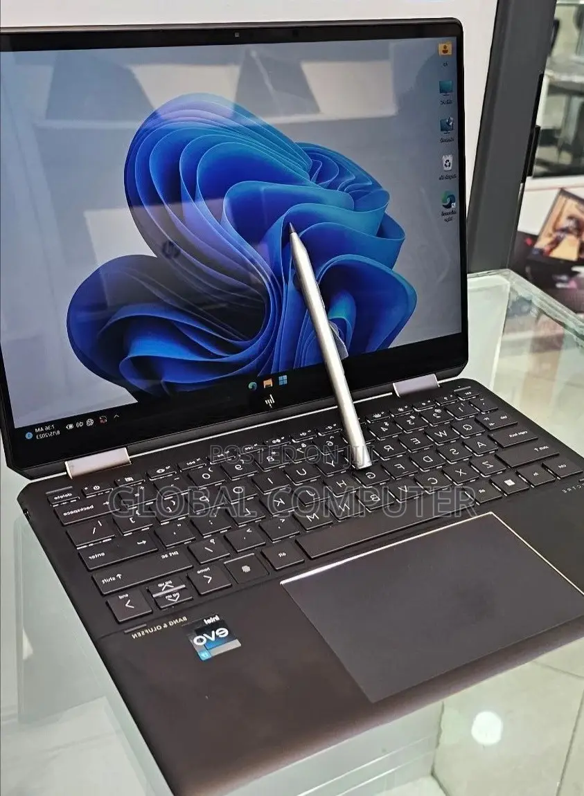New Laptop HP Spectre X360 13t 16GB Intel Core I7 SSD 1T