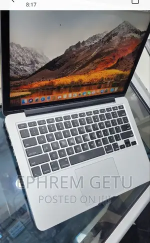 New Laptop Apple MacBook Pro 2015 8GB Intel Core I5 SSD 256GB