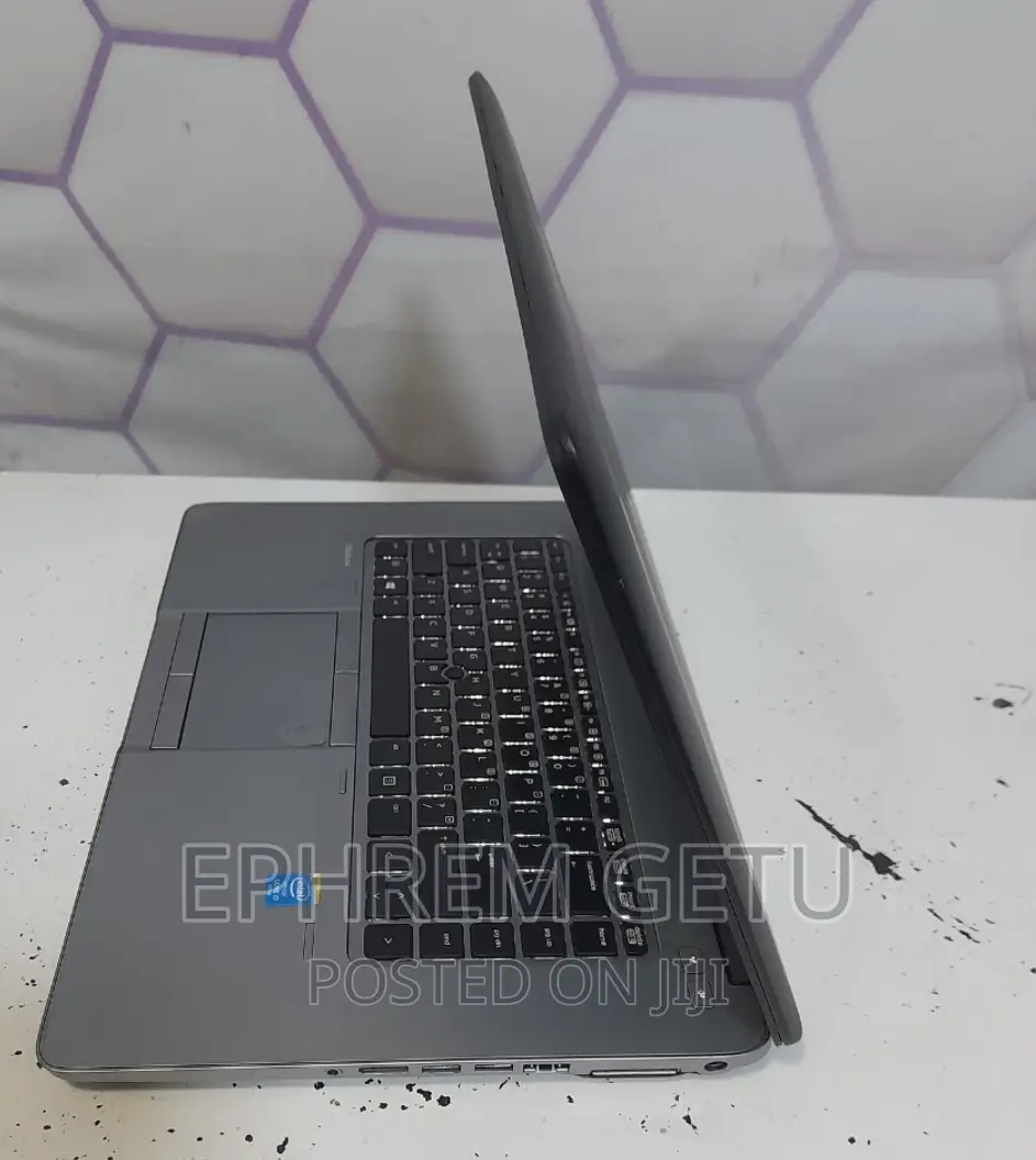 New Laptop HP EliteBook 850 G2 8GB Intel Core I7 SSD 256GB