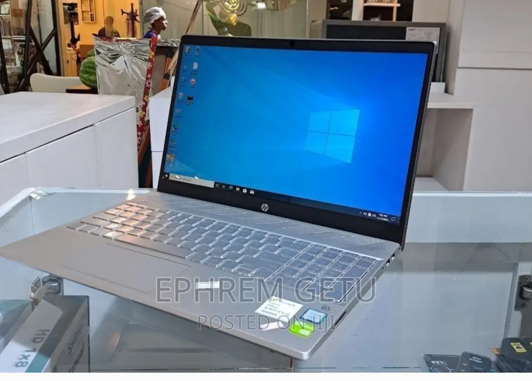 New Laptop HP Pavilion 15 16GB Intel Core I7 SSD 512GB