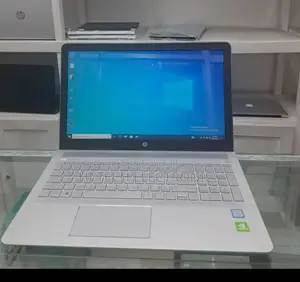 Photo - New Laptop HP Pavilion 15 8GB Intel Core I5 HDD+SSD 1T