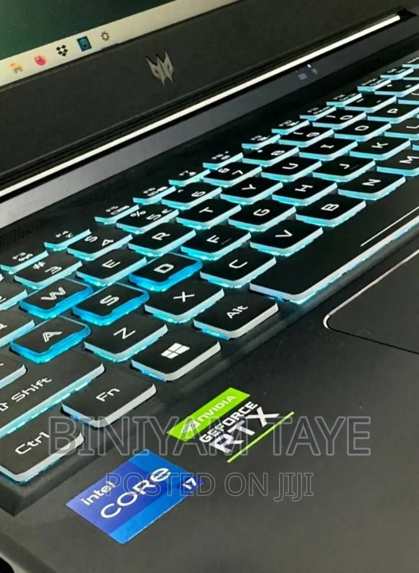 New Laptop Acer Predator Helios 300 16GB Intel Core I9 SSD 1T