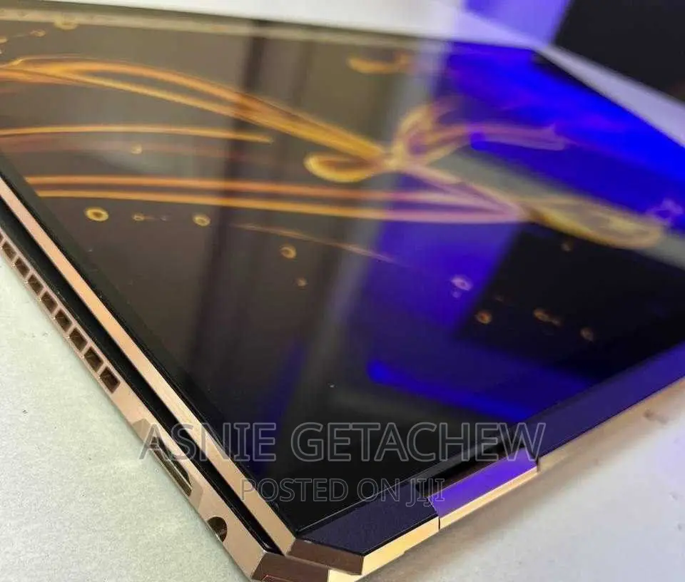 New Laptop HP Spectre 16GB Intel Core I5 SSD 512GB
