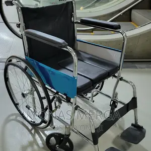 Slightly Used Wheelchair/Toilet Commode/ሄልዝኬር Equpመንት/