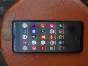 New Samsung Galaxy M12 128 GB Blue