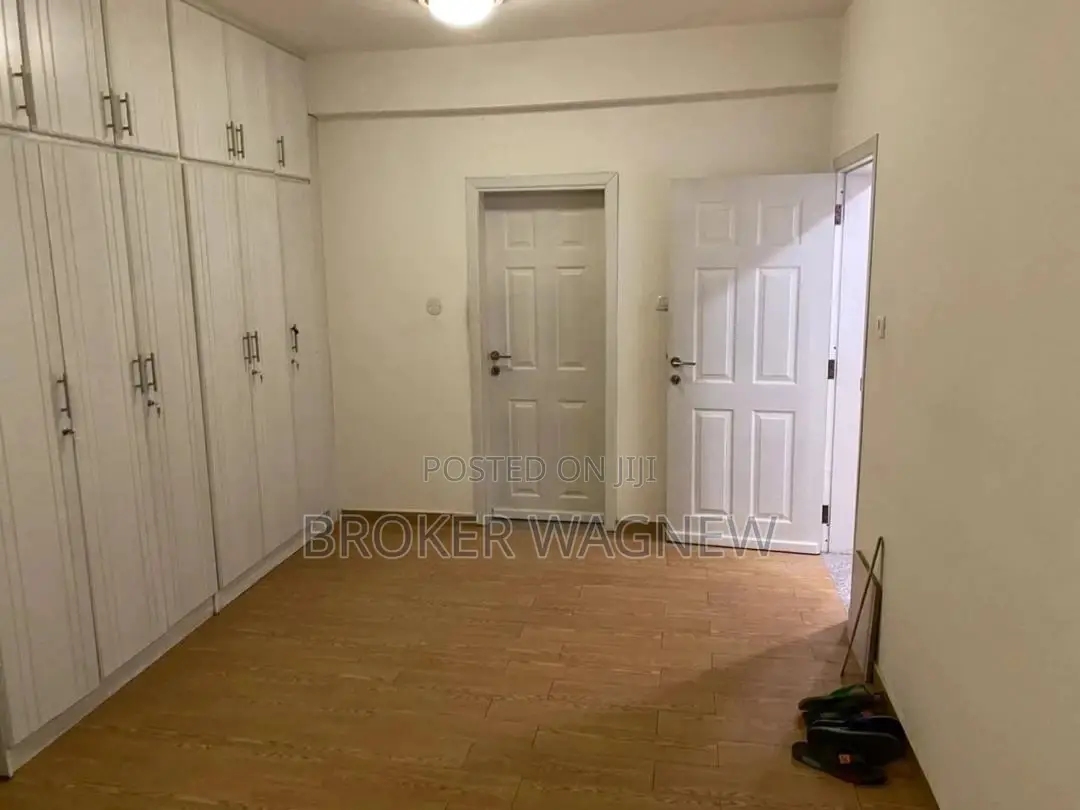 Furnished 3bdrm Apartment in Yeka for rent