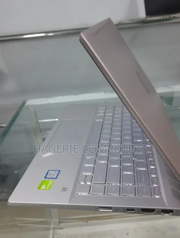 New Laptop HP Pavilion 14-Ce3064st 16GB Intel Core I7 HDD+SSD 1.5T