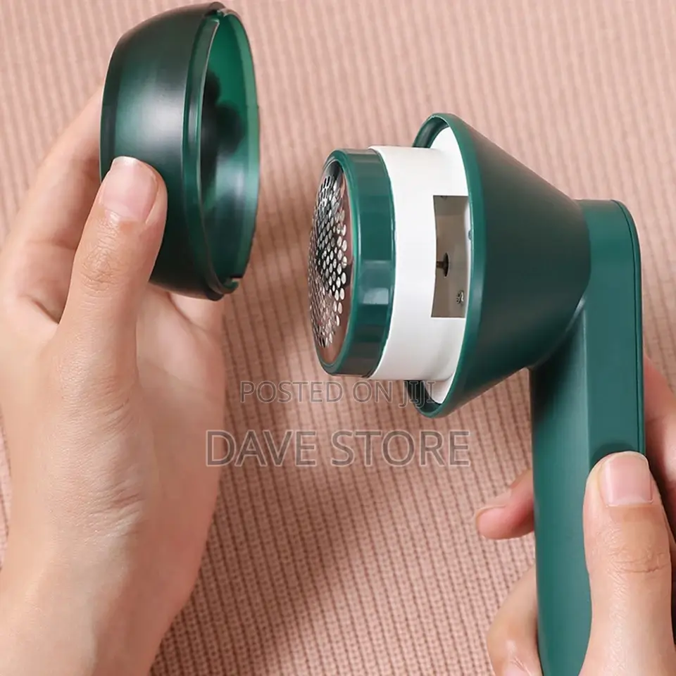 Rechargeable Clothes Lint Remover