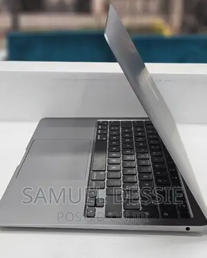 New Laptop Apple MacBook Air 2020 M1 8GB Apple M1 SSD 256GB