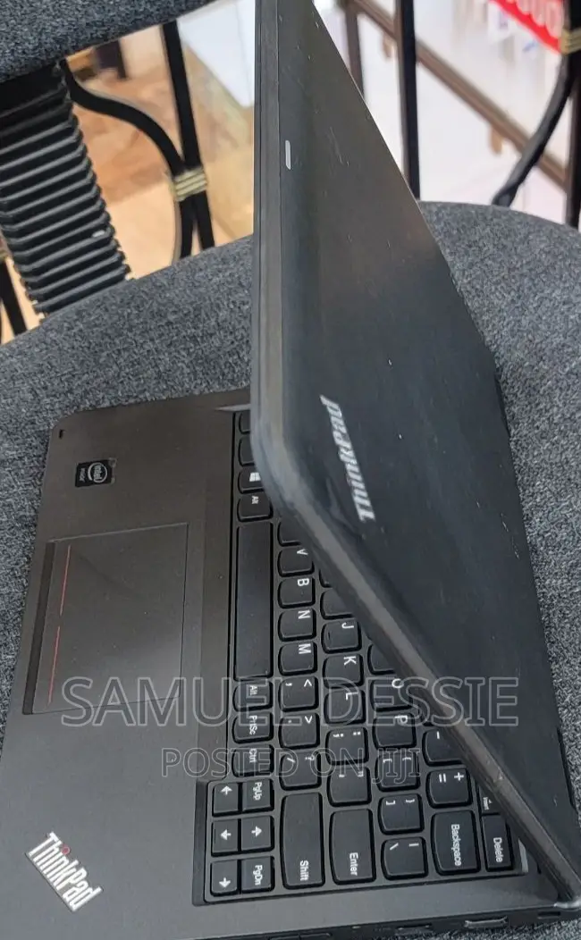 Laptop Lenovo ThinkPad 11e 4GB Intel Core 2 Quad HDD 500GB