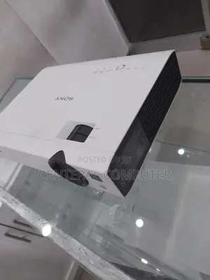 Brand New Sony Projector Dx100 M6