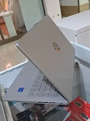 New Laptop HP Stream Notebook 16GB Intel Core I7 SSD 512GB