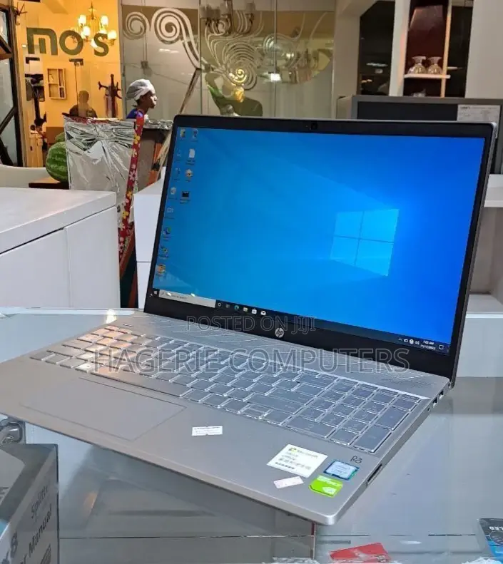 New Laptop HP Pavilion 15 16GB Intel Core I7 SSD 512GB