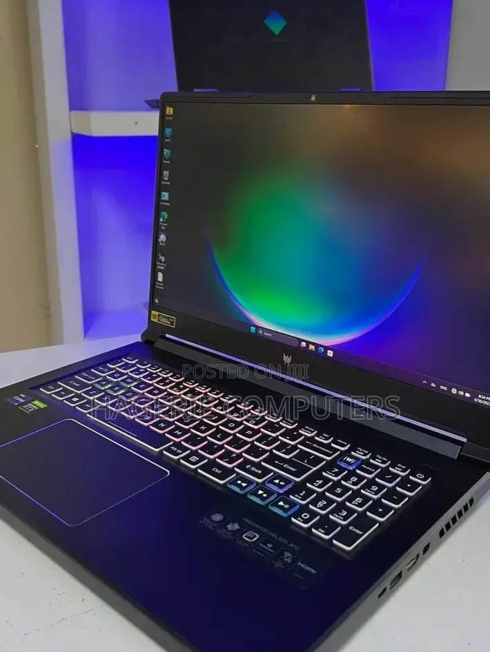 New Laptop Acer Predator Helios 300 16GB Intel Core I9 SSD 1T