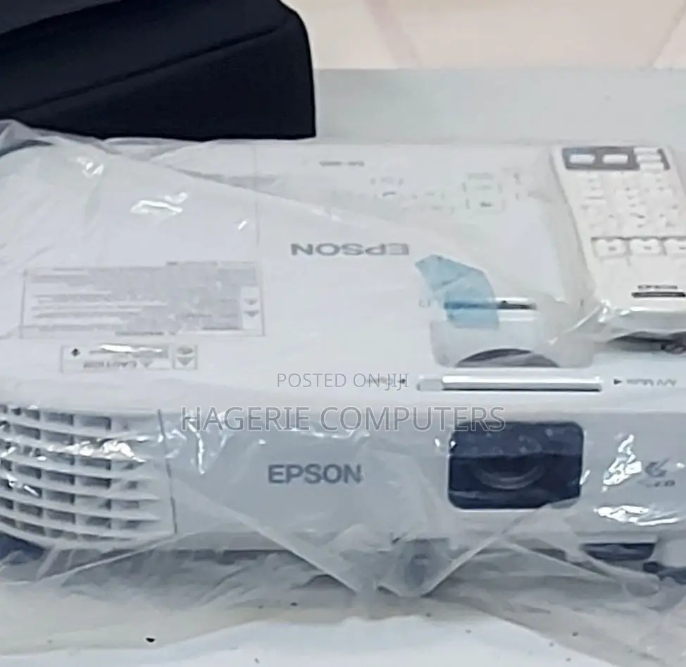 New Brand EPSON Projector