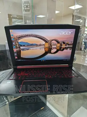 Laptop Acer NITRO 5 8GB Intel Core I5 HDD+SSD 256GB