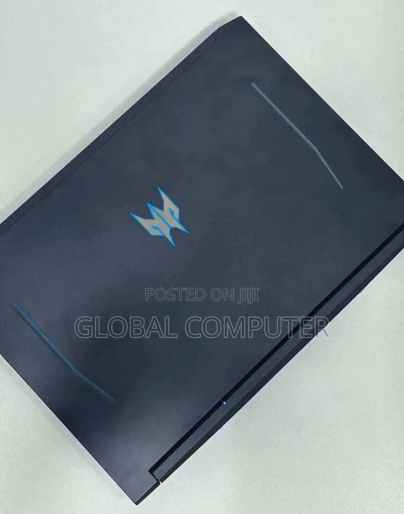 New Laptop Acer Predator Triton 300 16GB Intel Core I9 SSD 1T