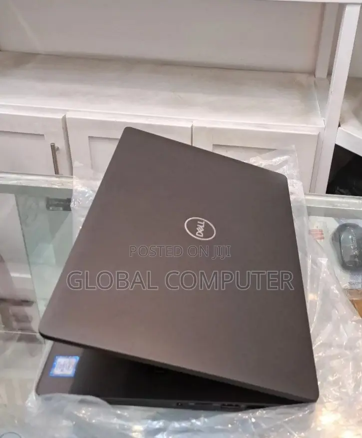 New Laptop Dell Latitude 5300 8GB Intel Core I5 SSD 256GB