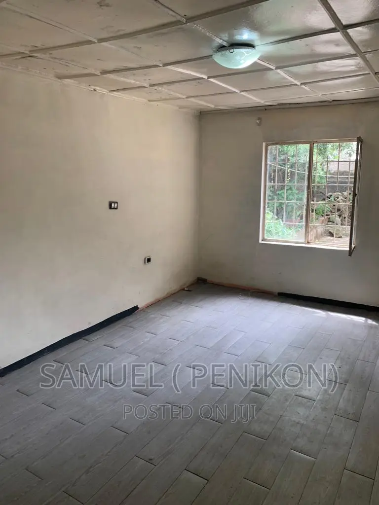 3bdrm House in Villa House, Arada for sale