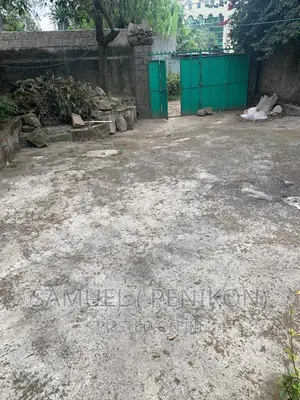 3bdrm House in Villa House, Arada for sale